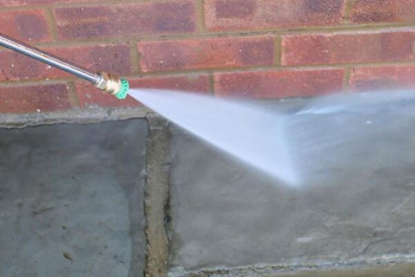 coloured nozzles action 1 jpg