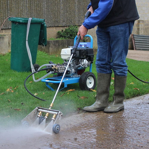 edge triple cleaner action jpg